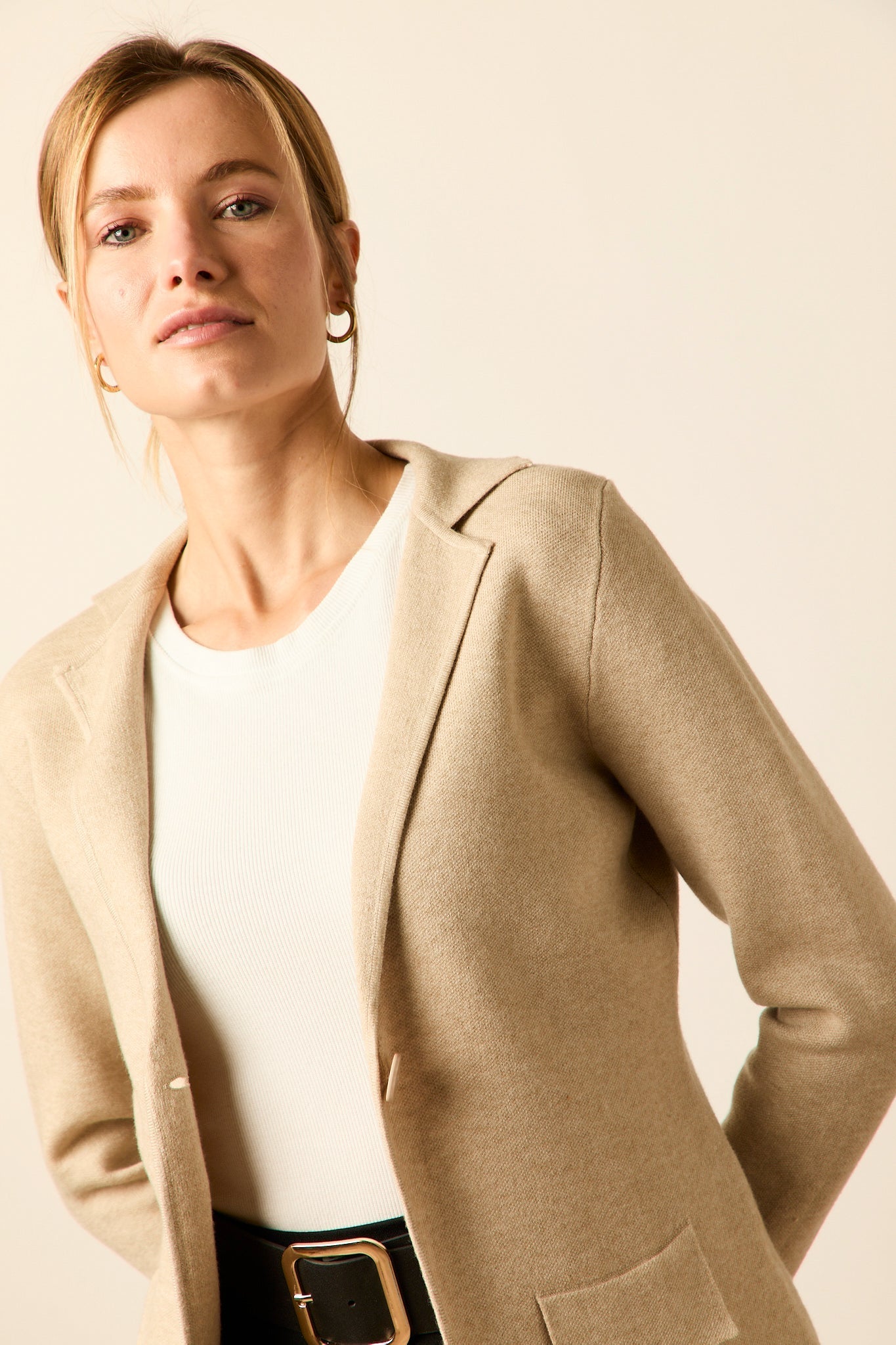 Blazer de punto Beige
