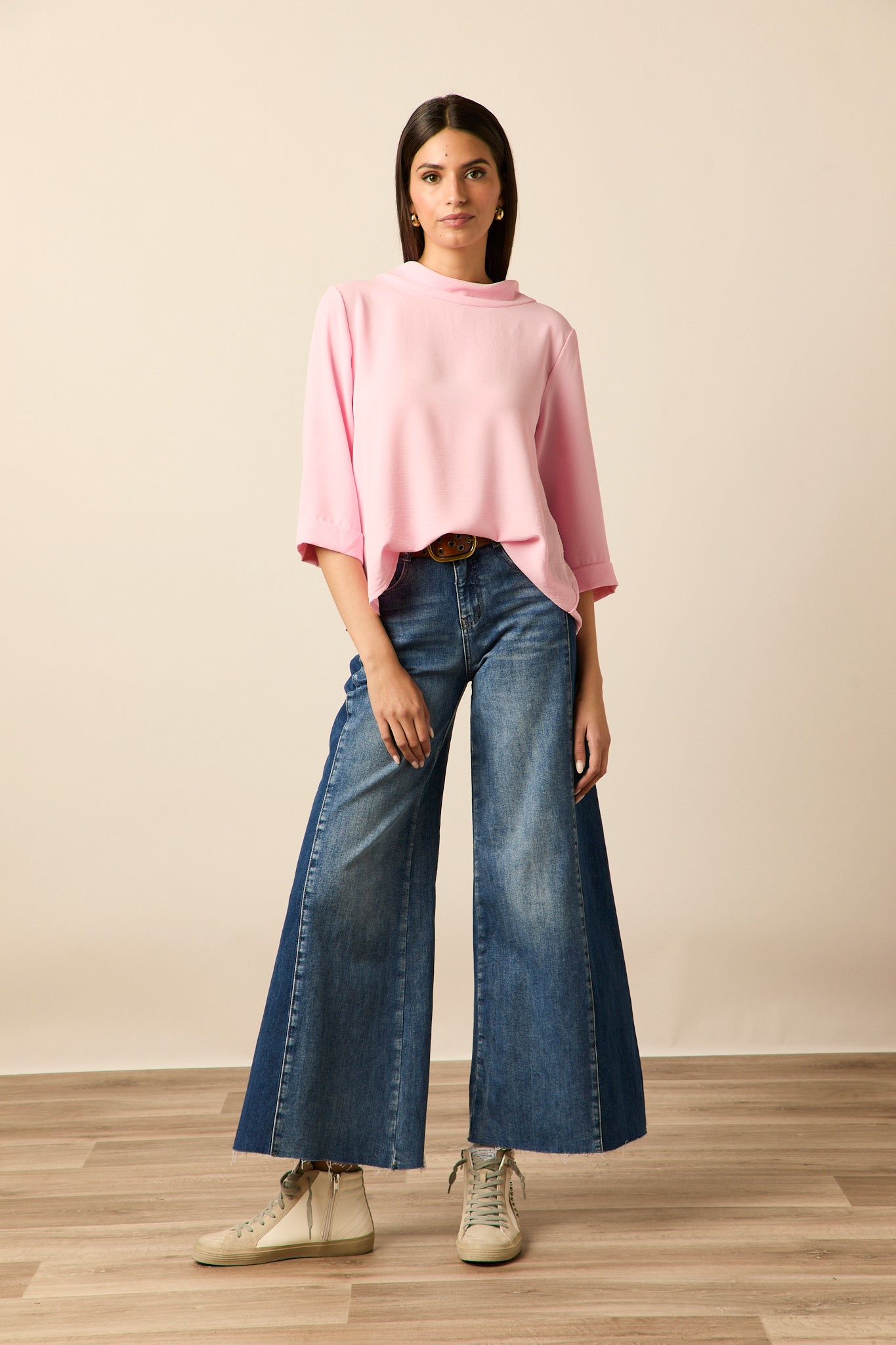 Blusa cuello chimenea rosa