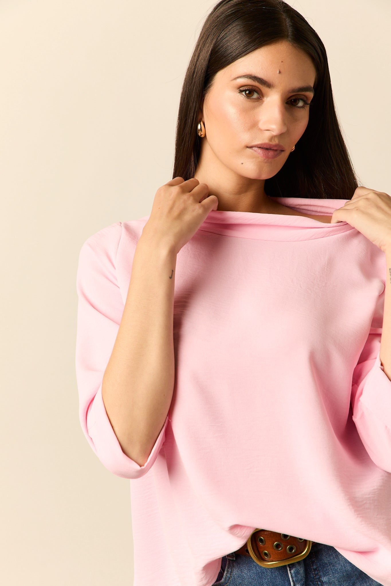 Blusa cuello chimenea rosa