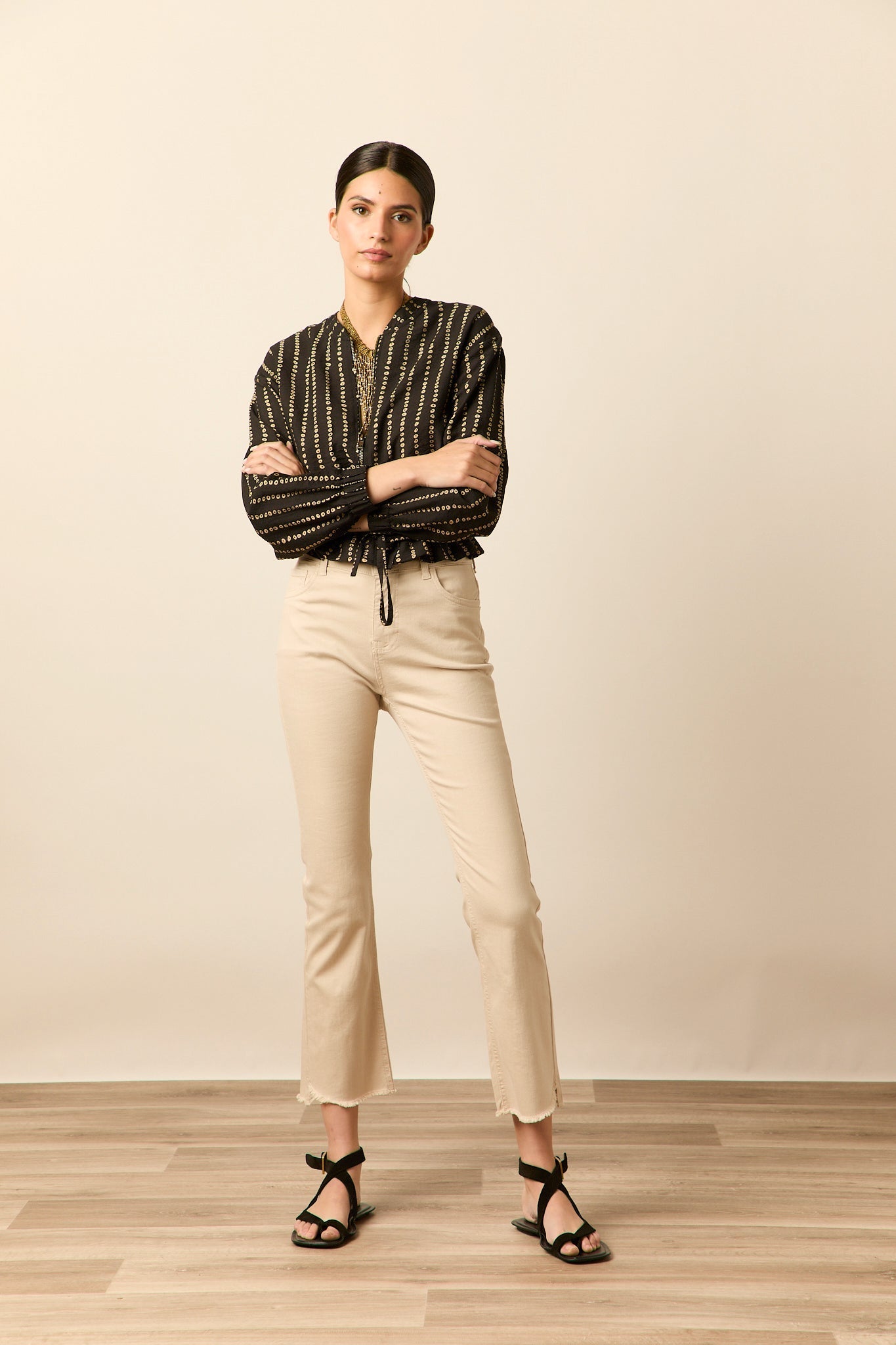 Bomber topos bicolor