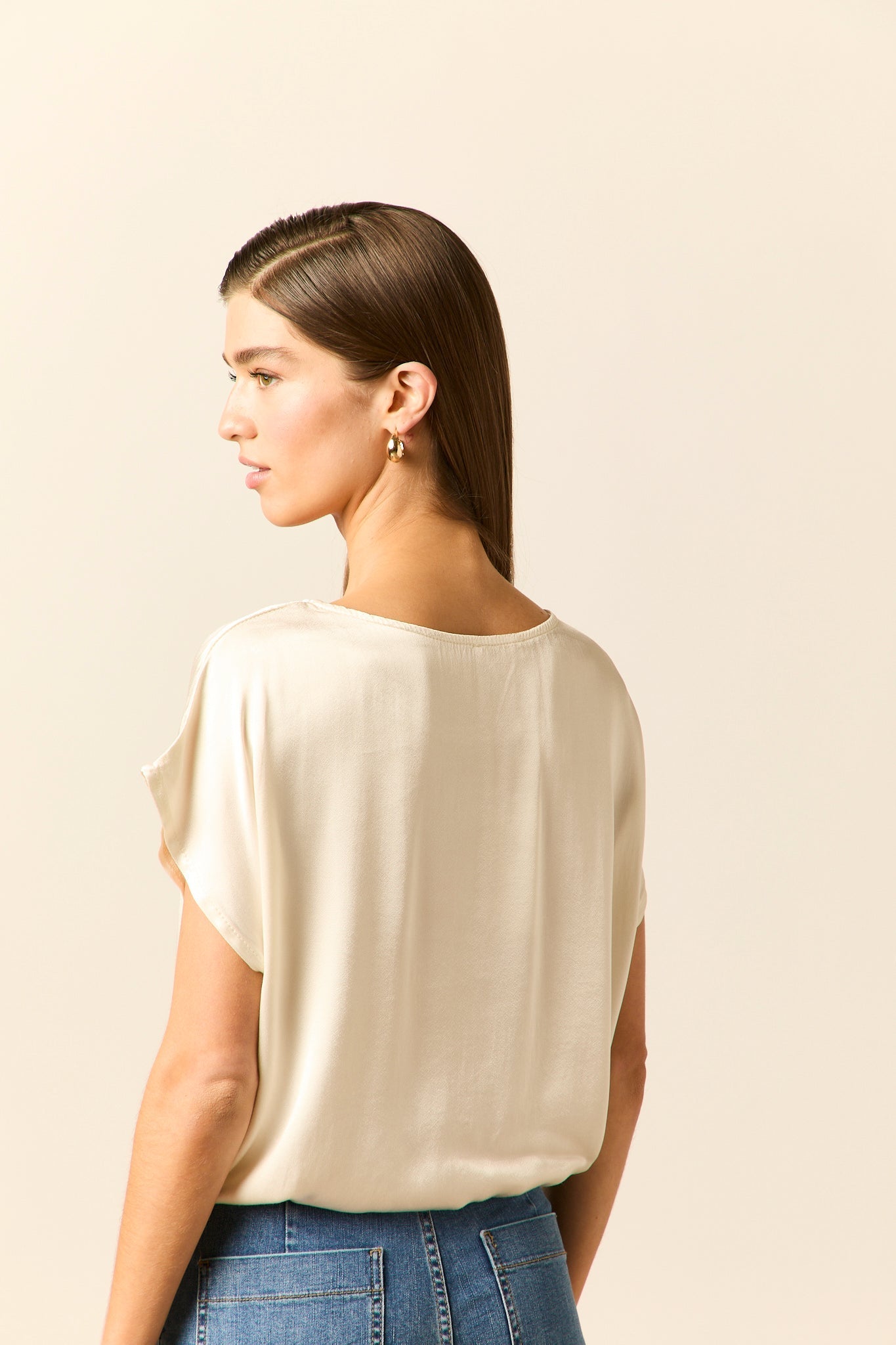 Blusa cordón raso beige